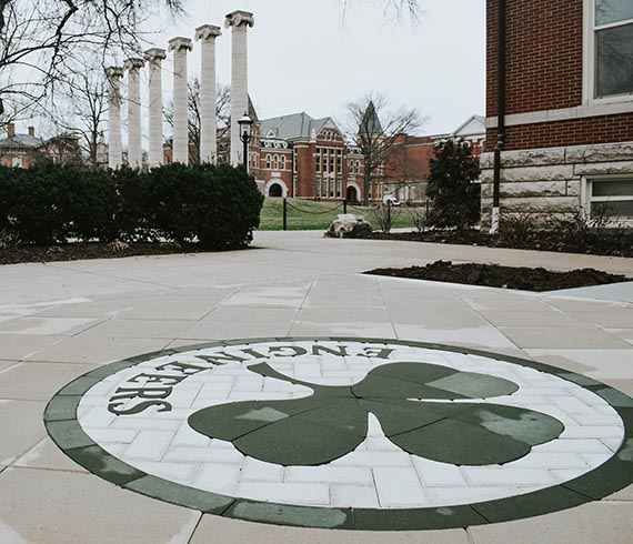 Shamrock plaza with columns